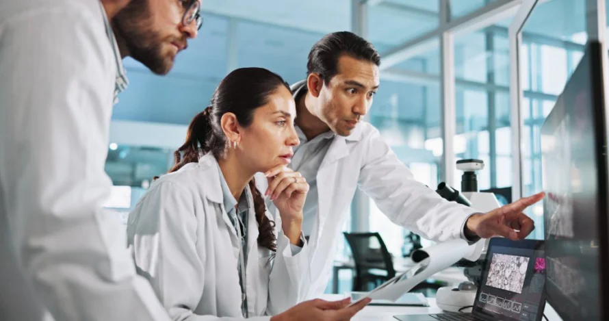 Balancing Speed with Safety in Clinical Trials Using Decision Intelligence